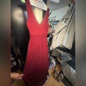 Windsor Elegant Red Sleeveless Dress W Slit
